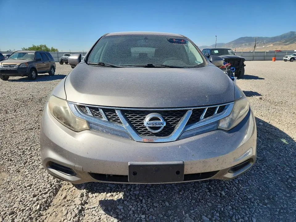 2011 NISSAN MURANO S  