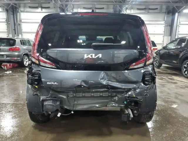 2025 KIA SOUL LX  