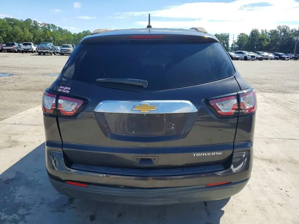 2014 CHEVROLET TRAVERSE LS  