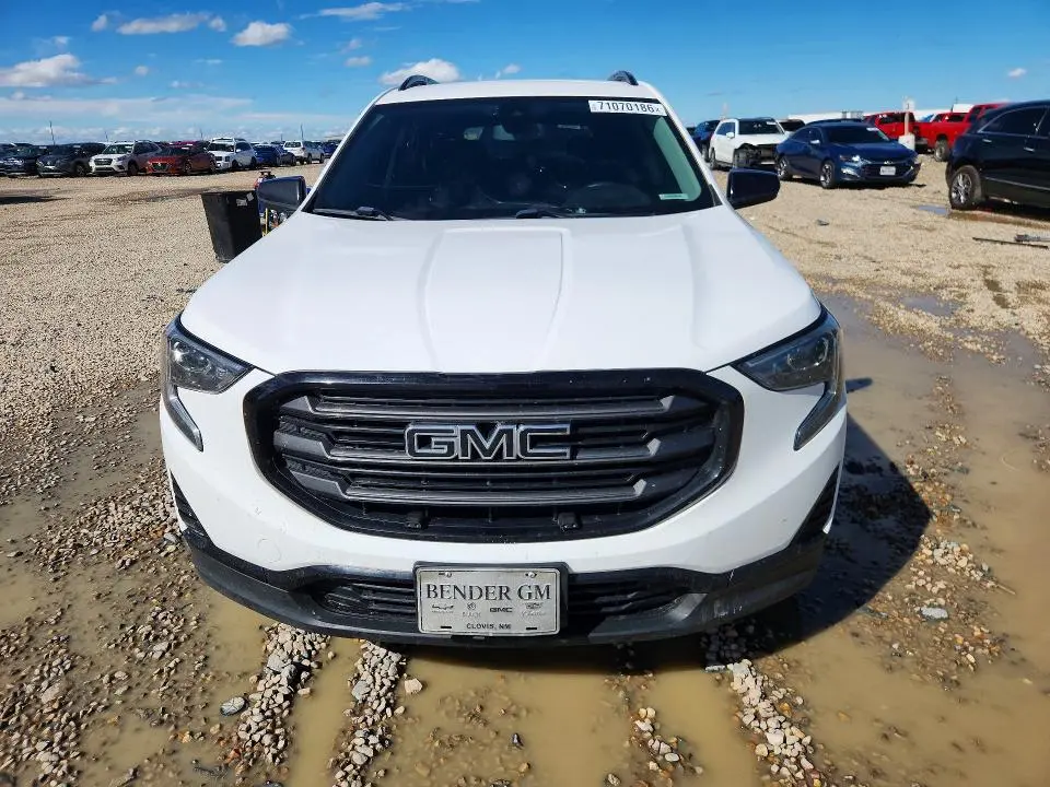 2020 GMC TERRAIN SLE  