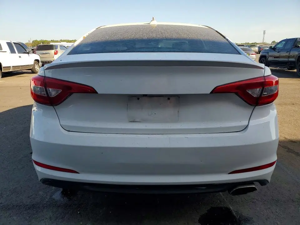 2016 HYUNDAI SONATA SE  