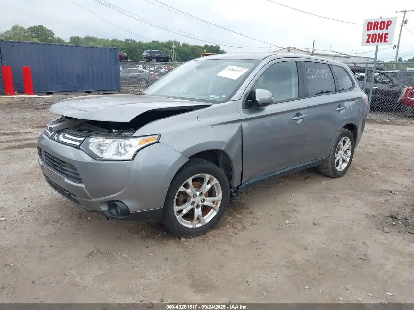 2014 MITSUBISHI OUTLANDER SE