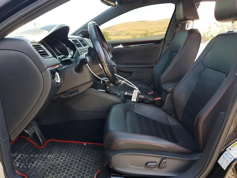 2016 VOLKSWAGEN JETTA GLI  