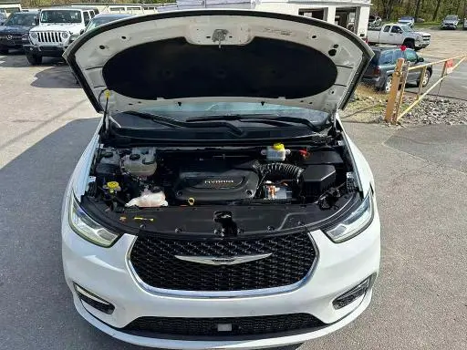 2022 CHRYSLER PACIFICA HYBRID TOURING L  