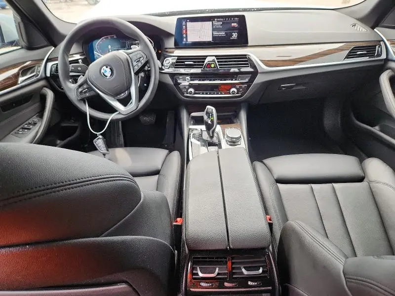 2020 BMW 530 I  