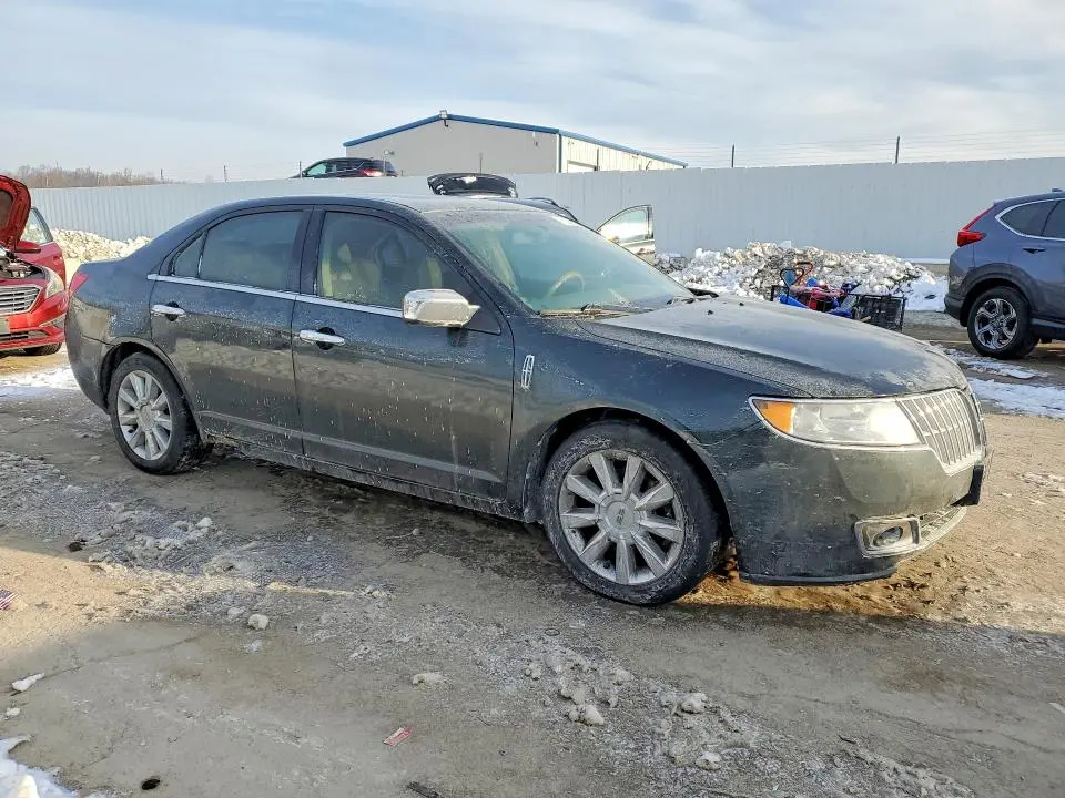 2010 LINCOLN MKZ   