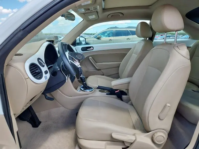 2015 VOLKSWAGEN BEETLE TDI  