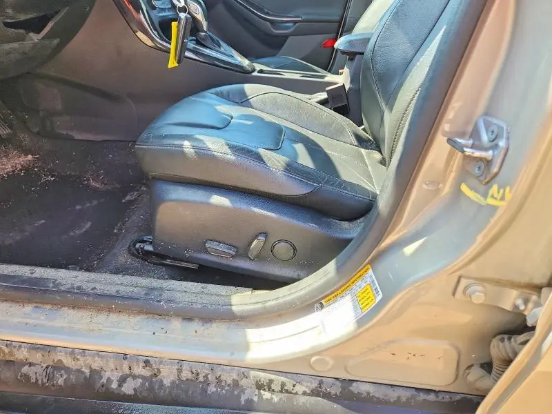 2016 FORD FOCUS TITANIUM  