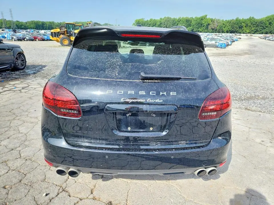 2012 PORSCHE CAYENNE TURBO  