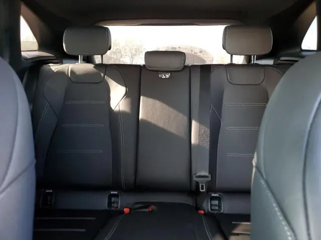 2025 MERCEDES-BENZ GLA 250