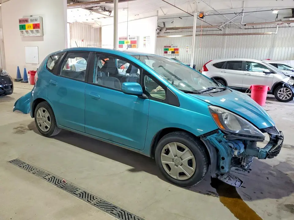 2012 HONDA FIT   