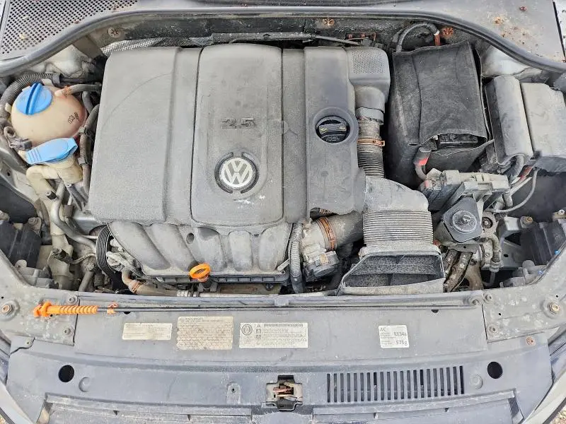 2012 VOLKSWAGEN PASSAT S  