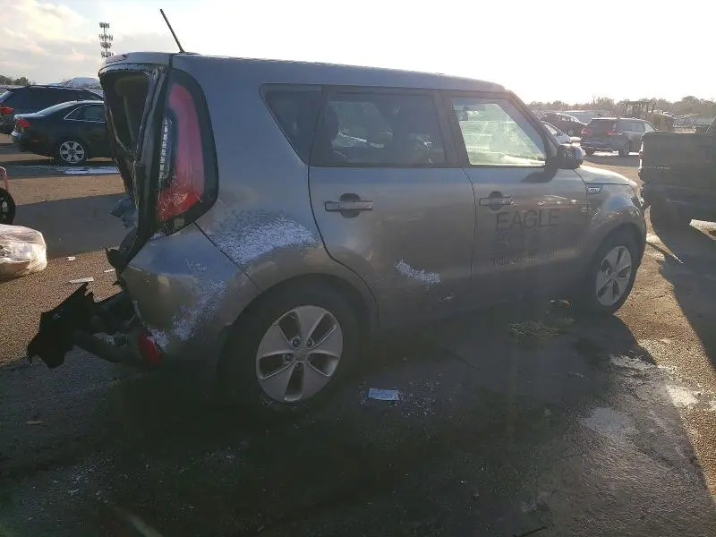 2016 KIA SOUL   