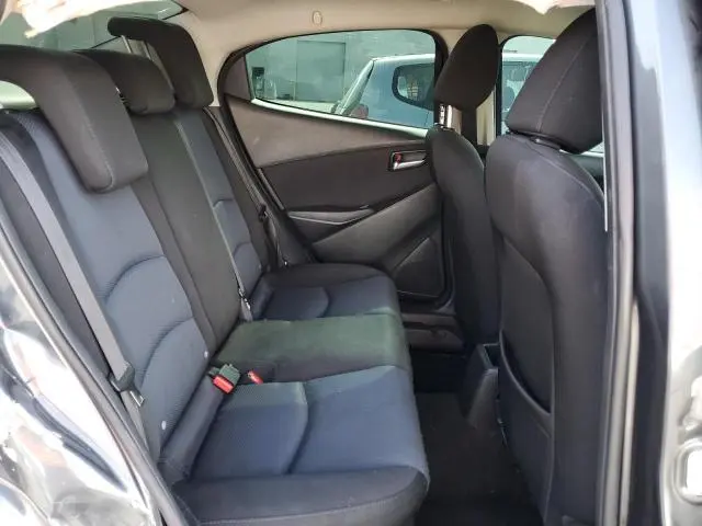 2017 TOYOTA YARIS IA   