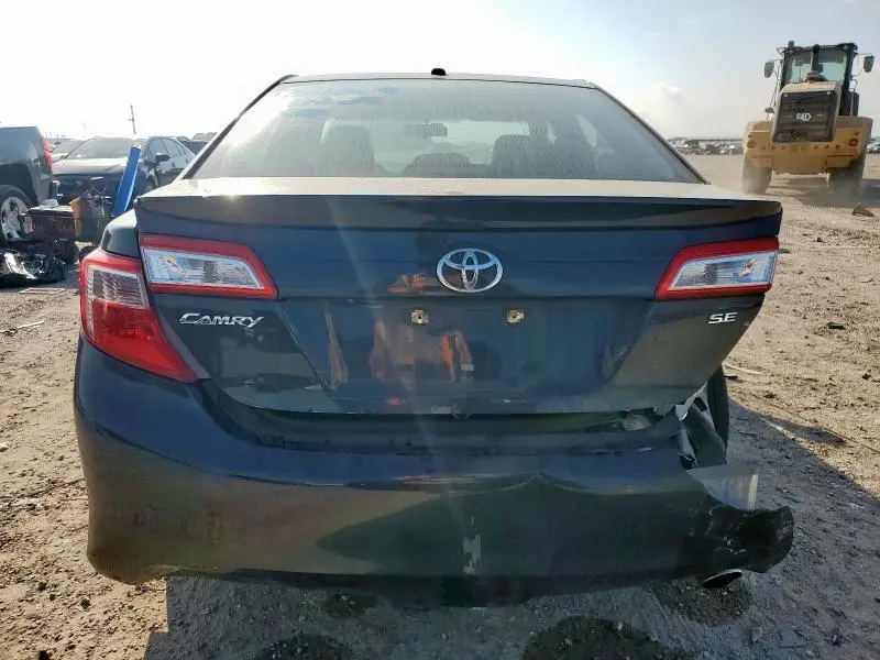 2014 TOYOTA CAMRY L  