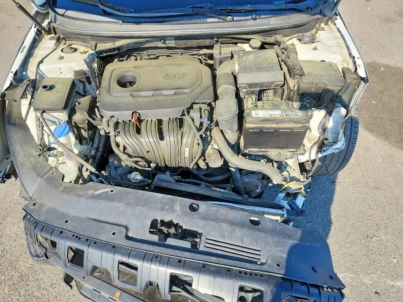 2018 HYUNDAI SONATA SE  