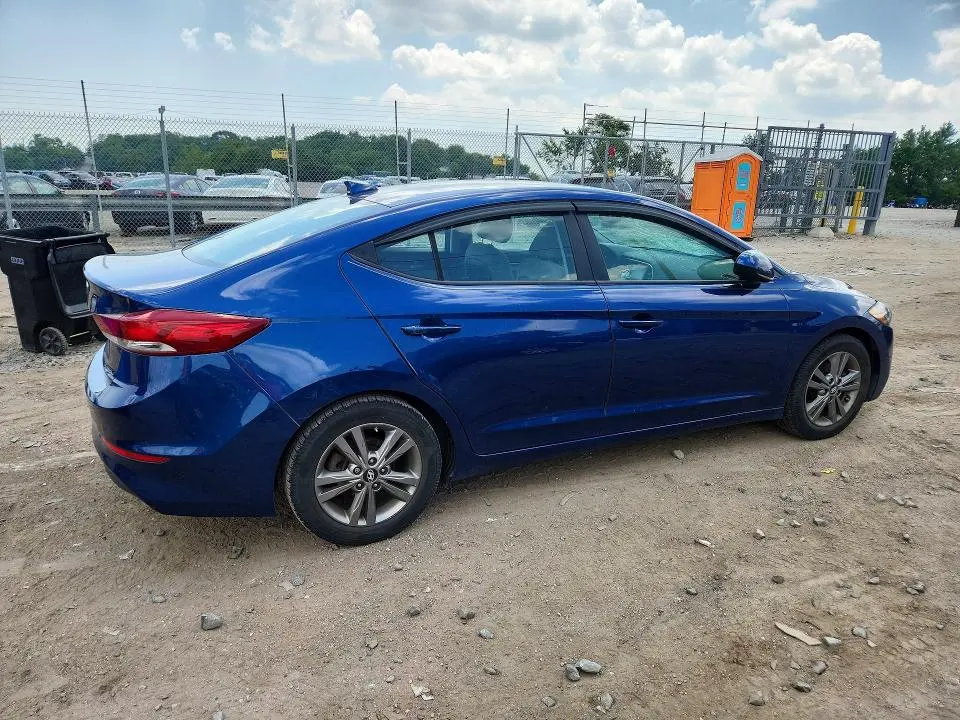 2018 HYUNDAI ELANTRA SEL  