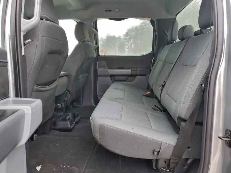2025 FORD F150 XLT  