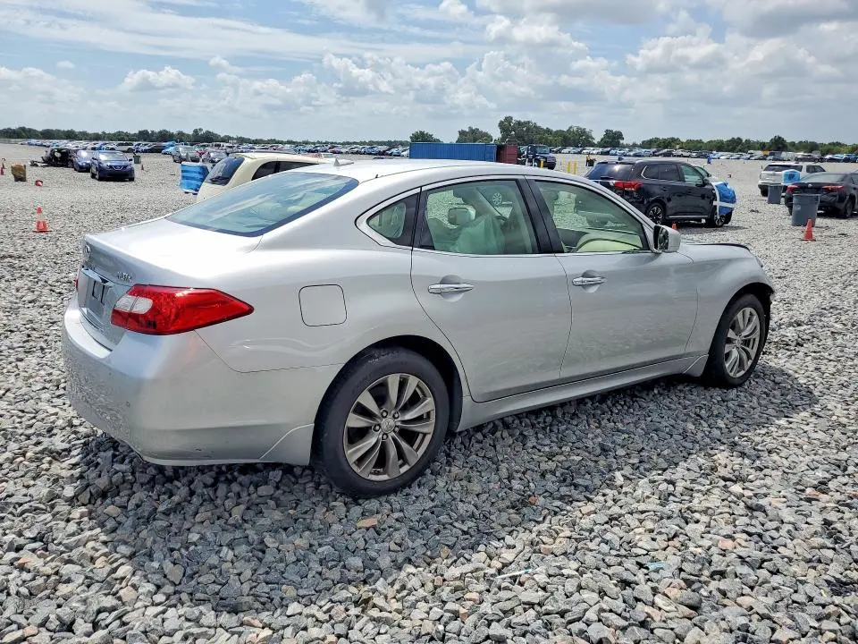 2013 INFINITI M37 X  