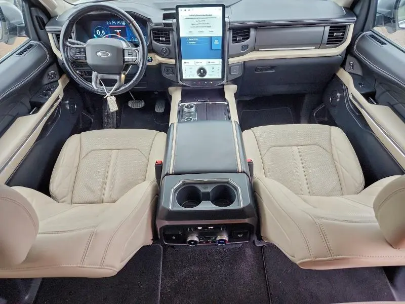 2022 FORD EXPEDITION PLATINUM  