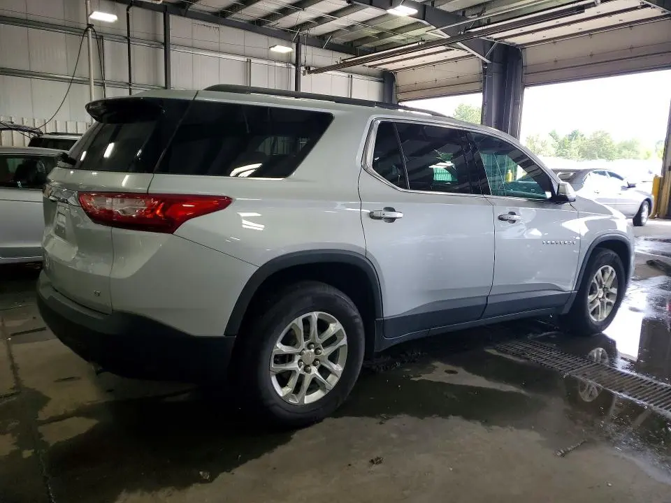 2021 CHEVROLET TRAVERSE LT  