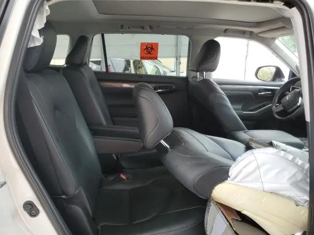 2021 TOYOTA HIGHLANDER PLATINUM  