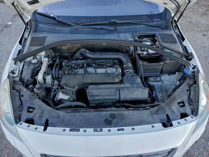 2013 VOLVO S60 T5  