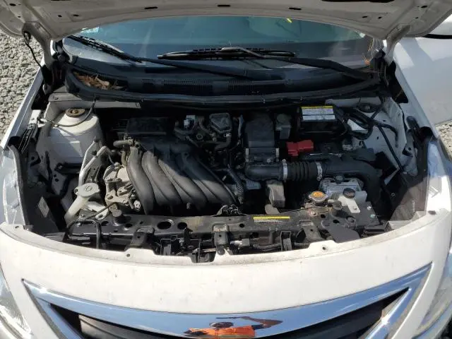 2018 NISSAN VERSA S  