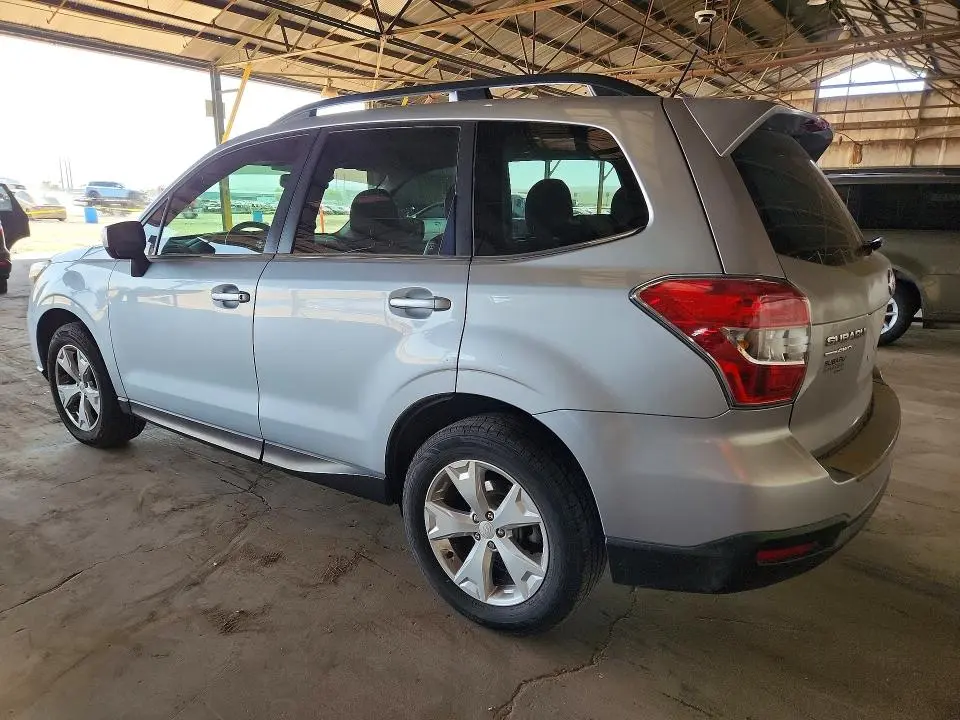 2015 SUBARU FORESTER