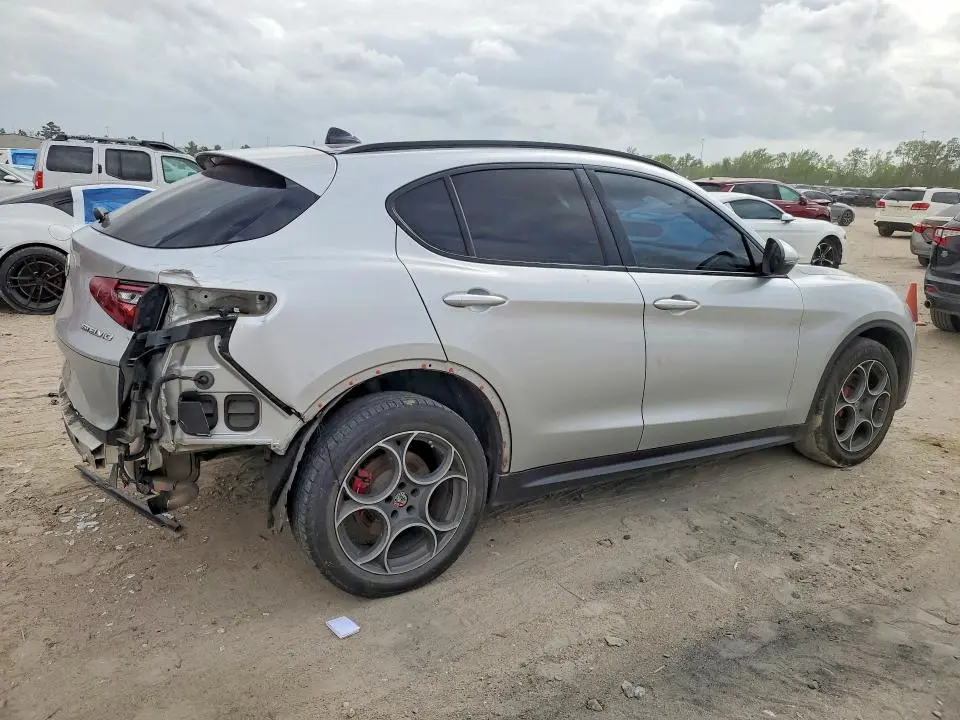 2018 ALFA ROMEO STELVIO TI SPORT  