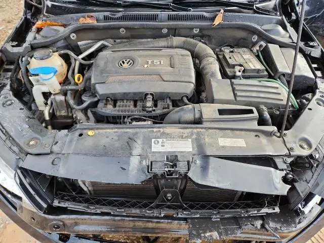 2018 VOLKSWAGEN JETTA SPORT  