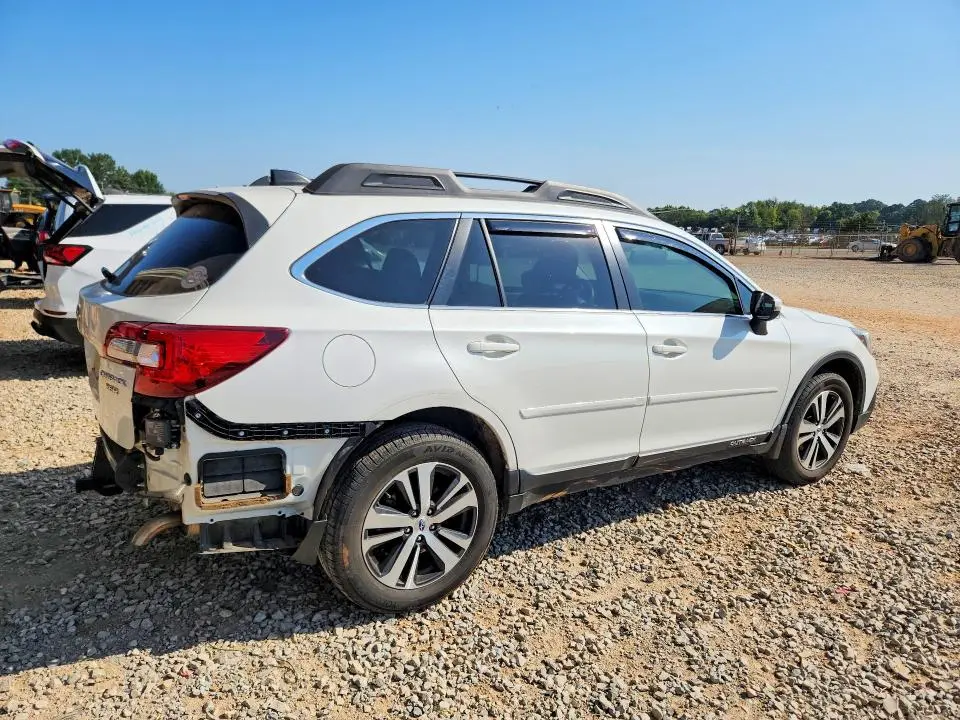 2018 SUBARU OUTBACK 3.6R LIMITED  