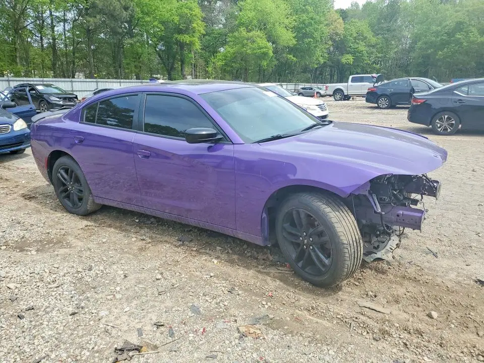 2019 DODGE CHARGER SXT  