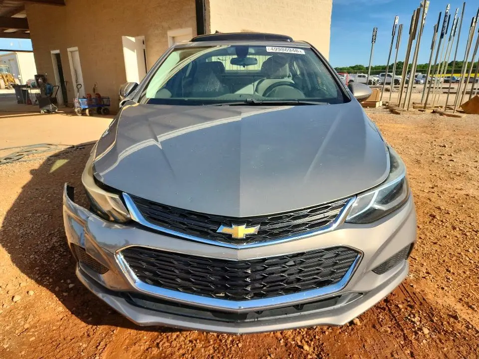 2017 CHEVROLET CRUZE LT  