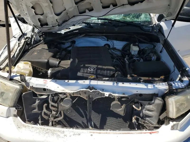 2011 TOYOTA TUNDRA GRADE  