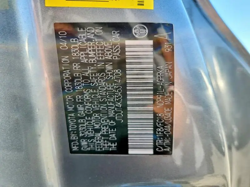 2010 TOYOTA YARIS BASE  
