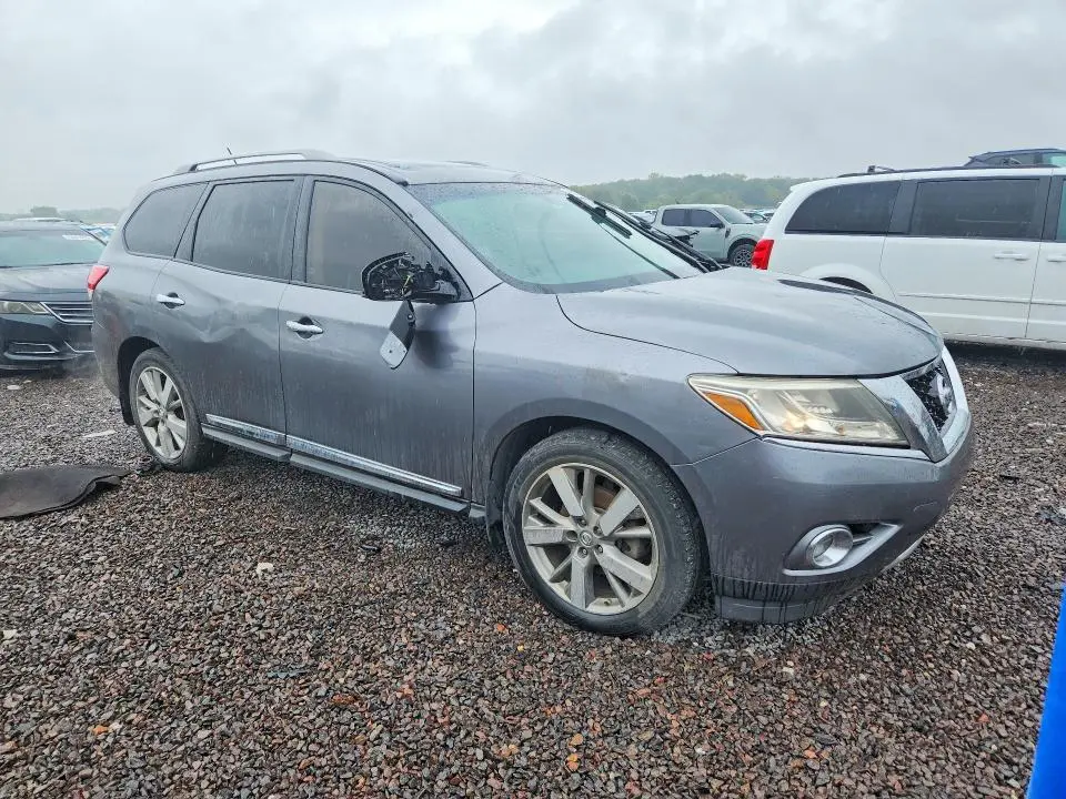 2015 NISSAN PATHFINDER S  