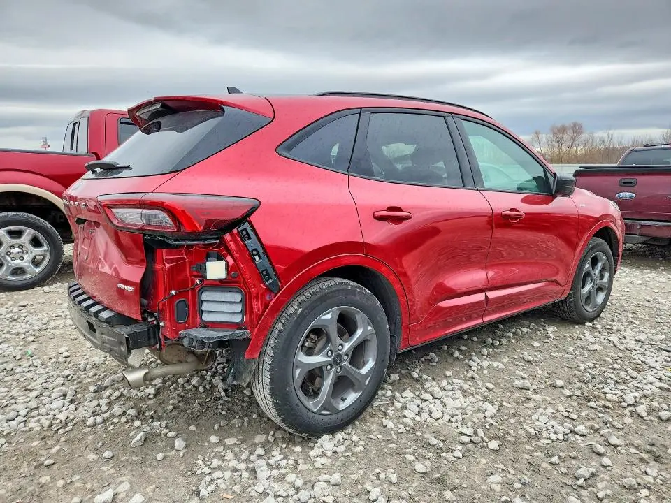 2024 FORD ESCAPE ST LINE  
