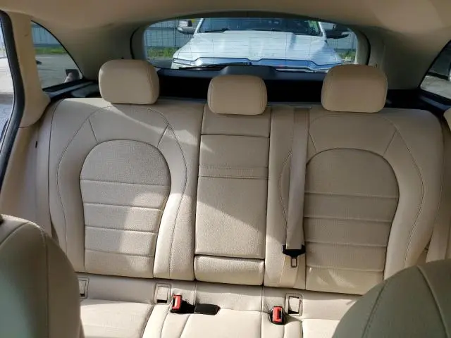 2018 MERCEDES-BENZ GLC 300