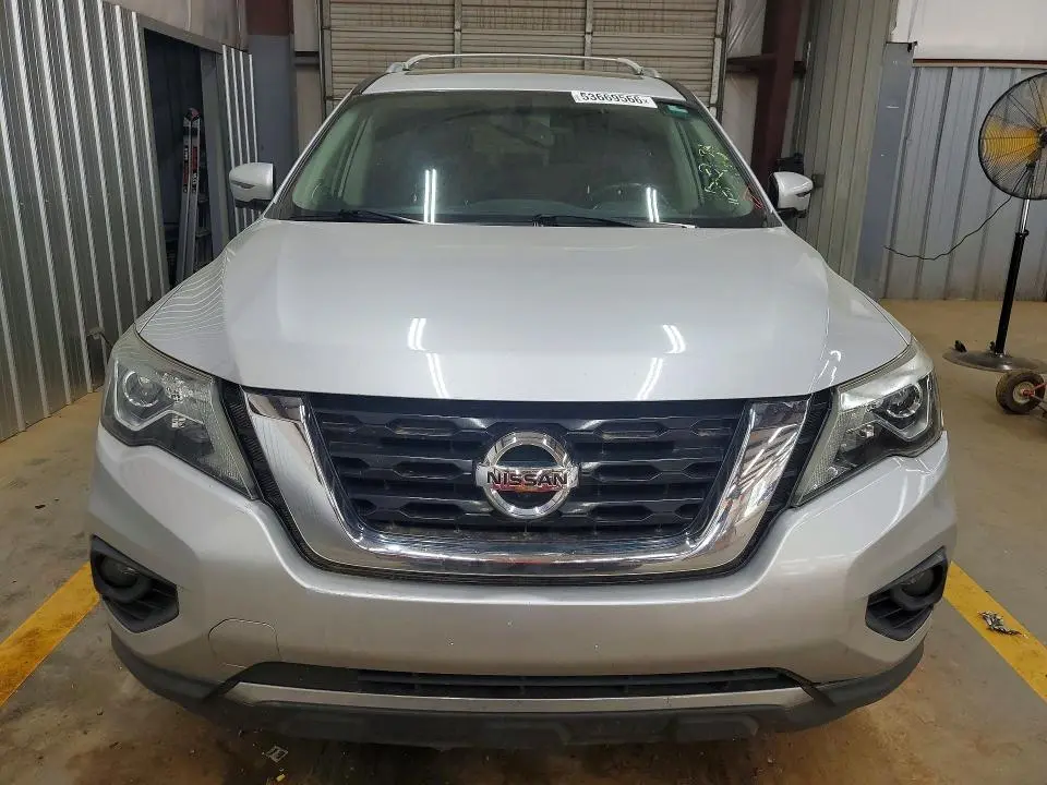 2017 NISSAN PATHFINDER PLATINUM  