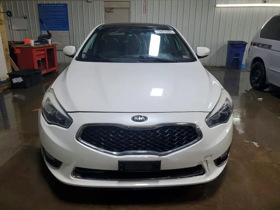 2016 KIA CADENZA LUXURY  