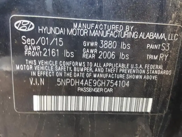 2016 HYUNDAI ELANTRA SE