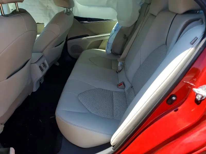 2023 TOYOTA CAMRY XLE  