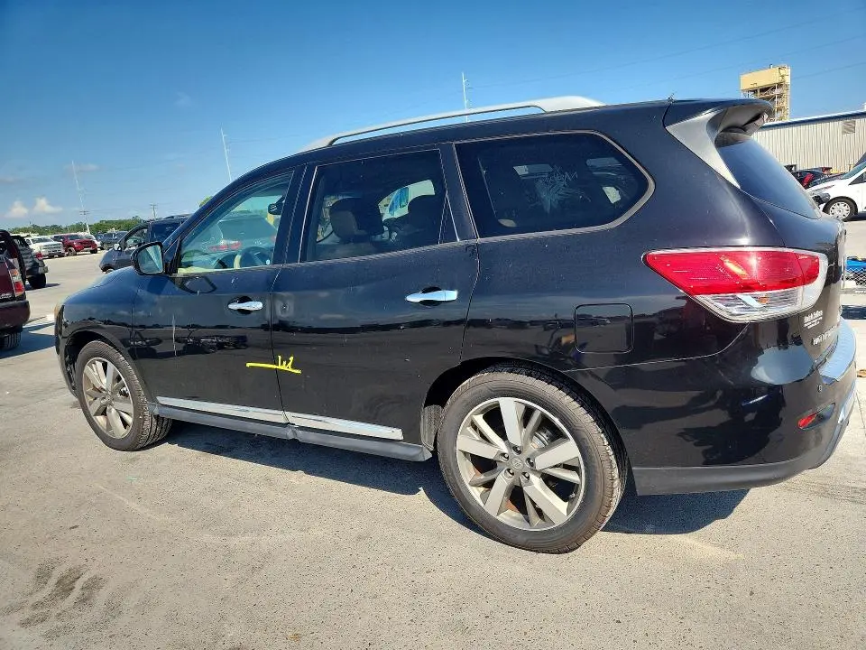 2015 NISSAN PATHFINDER S  