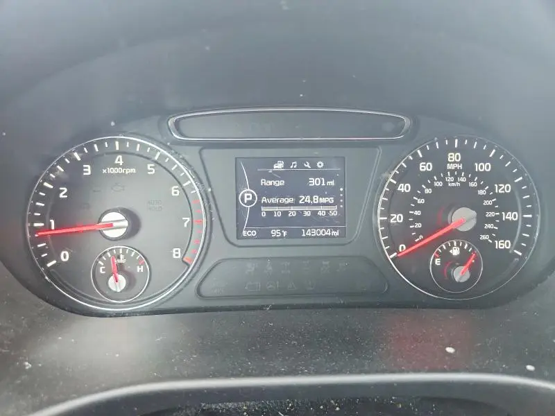 2017 KIA SORENTO LX  