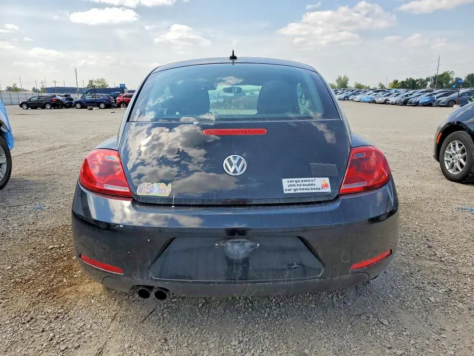 2012 VOLKSWAGEN BEETLE   