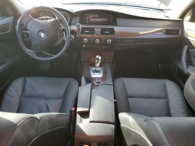 2010 BMW 528 I  