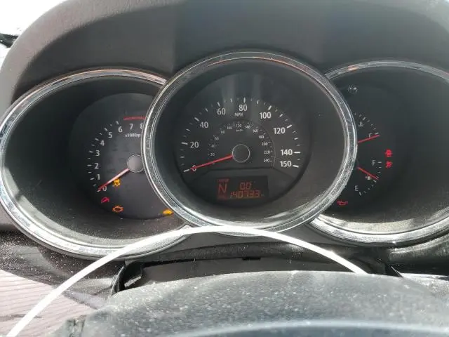 2011 KIA SORENTO BASE  