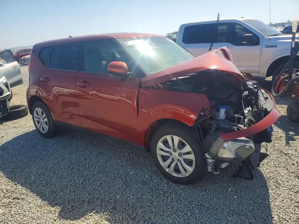 2022 KIA SOUL LX  