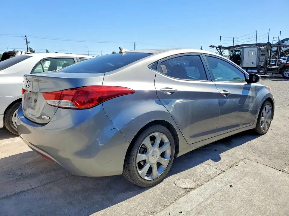 2012 HYUNDAI ELANTRA LIMITED  